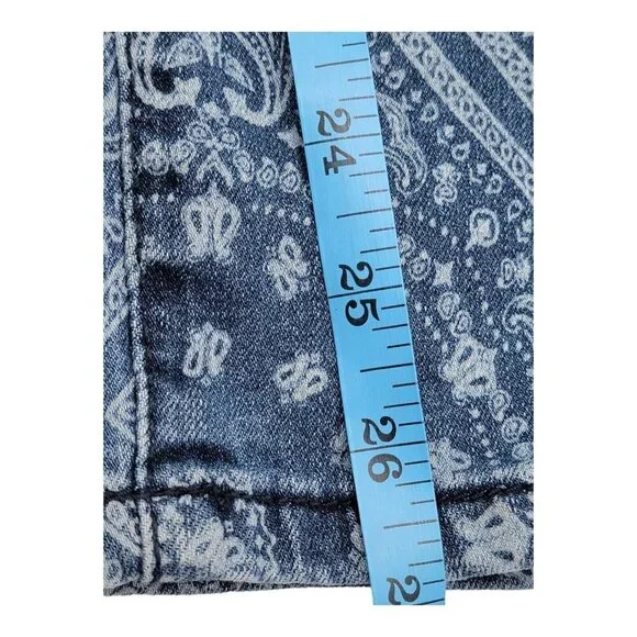 Earl Women’s Blue Paisley Skinny Ankle Jeans Size 6  Retail $54 - Picture 3 of 10